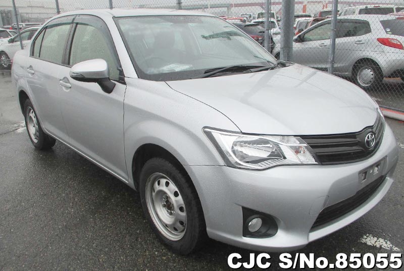 Toyota corolla axio 2015
